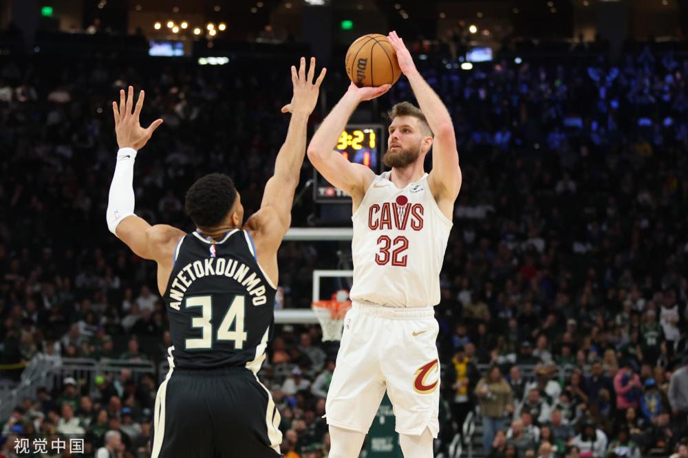 以及對犯規 以及對犯規