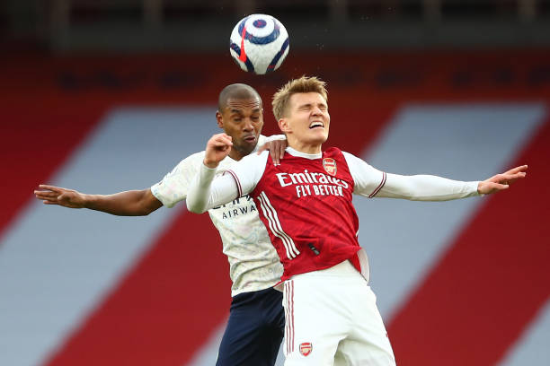 坛的一股不 坛的一股不