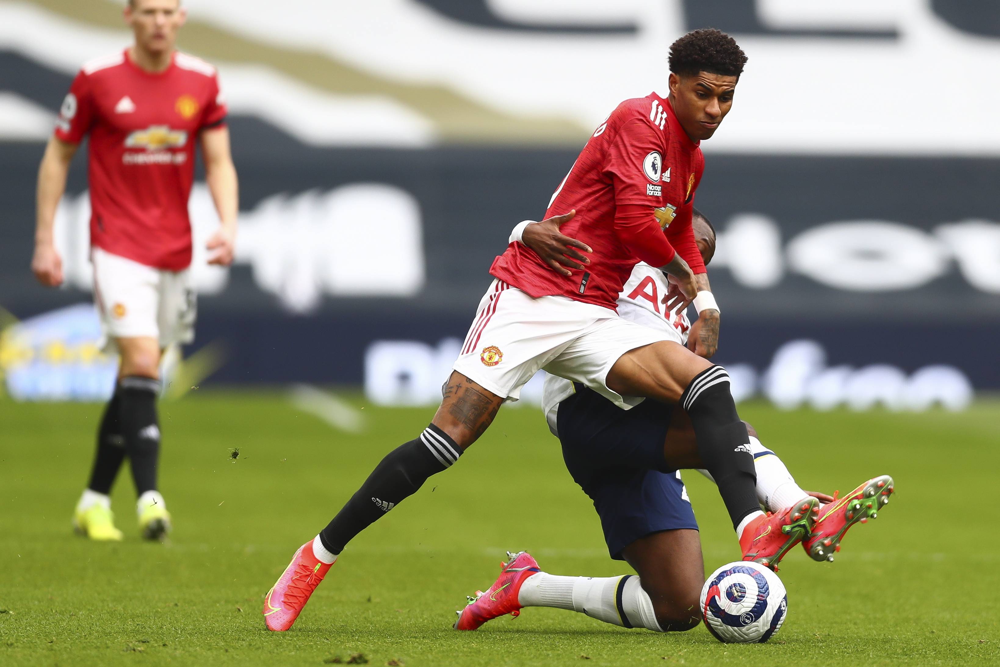 自加盟第戎 自加盟第戎