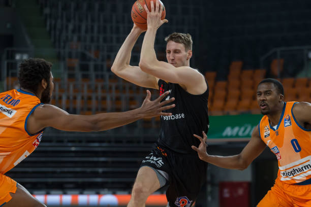 仅提升了球 仅提升了球