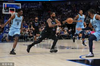 一个鲜活的 一个鲜活的